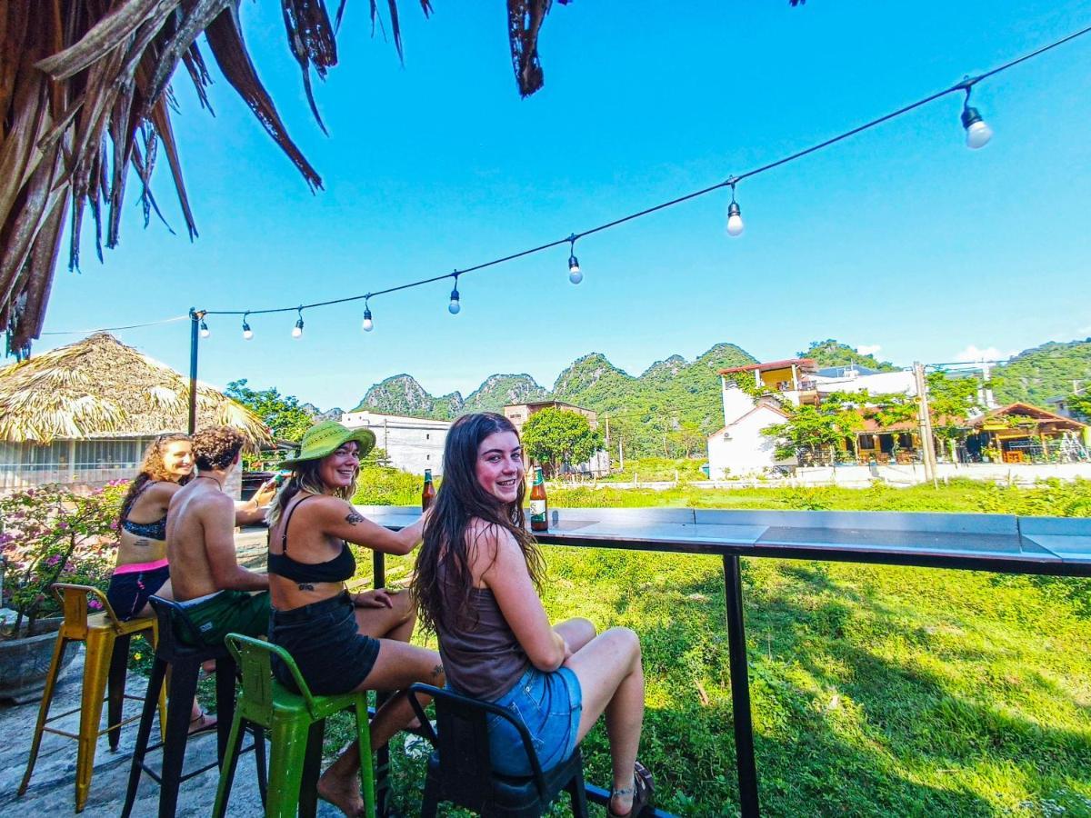 Yolo Pool Bar Villas & Garden Restaurant Фонгня Екстер'єр фото