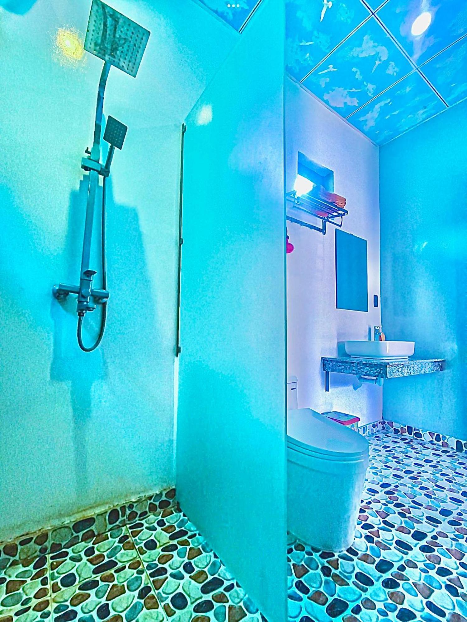 Yolo Pool Bar Villas & Garden Restaurant Фонгня Екстер'єр фото